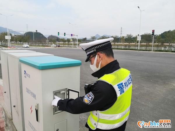 蕉城交警助力做好宁德上汽集团复工复产期间道路交通安全管理工作-3.jpg