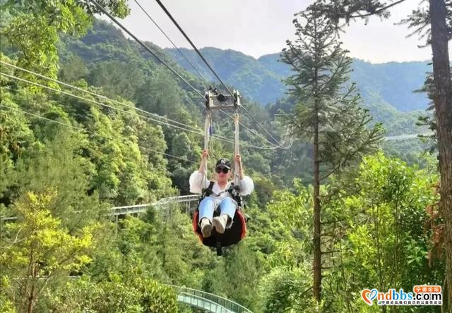 高空玻璃水滑道、玻璃天桥、高空溜索！宁德这个小众避暑地方火了-19.jpg