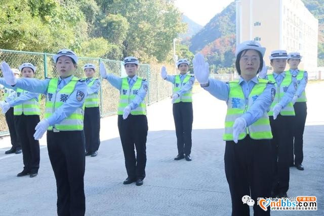 飒，霞浦交警女子骑警中队诞生在即 训练过程提前“曝光”-8.jpg