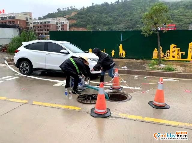 东侨开发区积极应对强降雨天气 谨防城市内涝-4.jpg